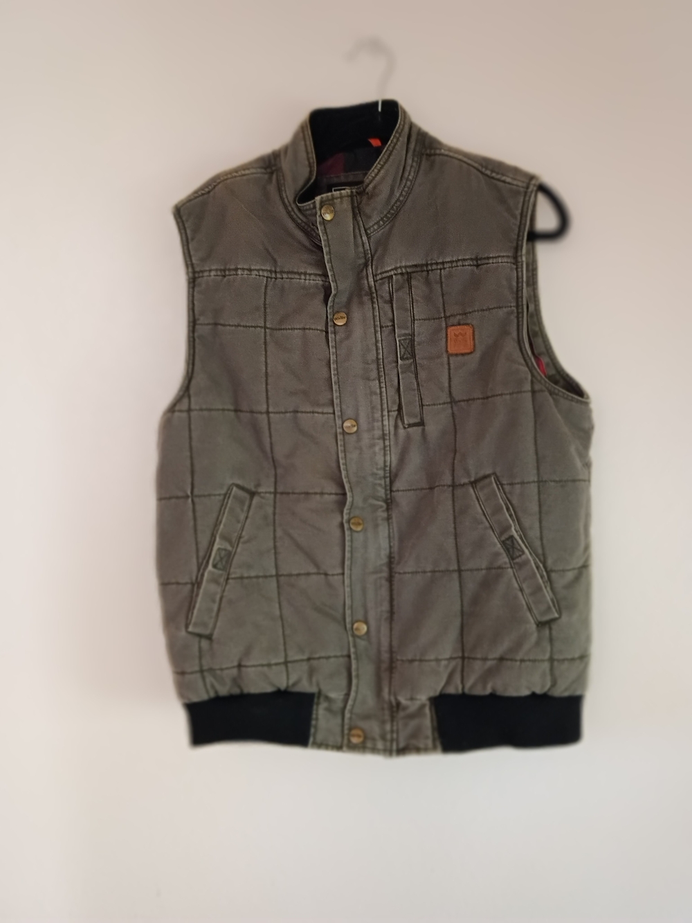 Walls Quilted Vest in Olive with Black Trim